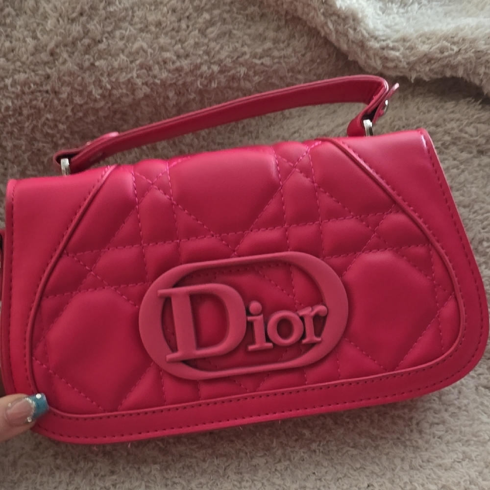 :FIRM: Hot Pink Quilted Crossbody Bag - Picture 3 of 12